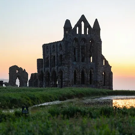 Lägenhet East Cliff View, Heart Of Whitby