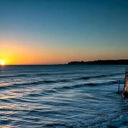 アパート East Cliff View, Heart Of *